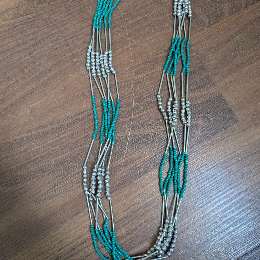 Elegant Silver and Green Beaded Necklace